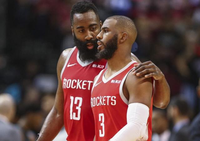 势头还没停！沃特森单臂劈扣 掘金24-3再次打停爵士（气势不减！沃特森单臂重扣 掘金再轰24-3打停爵士）